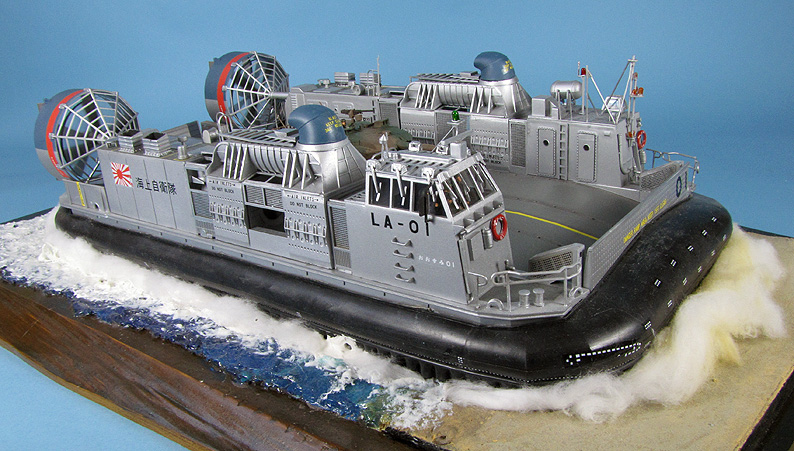 １／１４４ 海上自衛隊エアクッション型揚陸艇ＬＣＡＣ１号型 - 通販