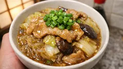 春雨は戻さずそのまま—白菜の水分で作る、豚肉と白菜のとろ旨煮（生姜香る）